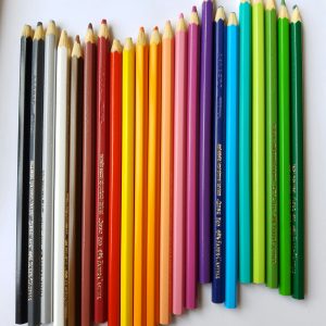 Vibrant Colored Pencil Set